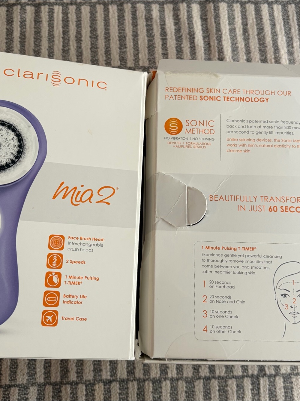 Clarisonic Mia 2 Facial Cleansing Brush - Purple and White